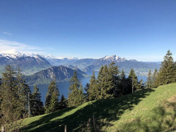Aussicht auf dem Weg zum Känzeli