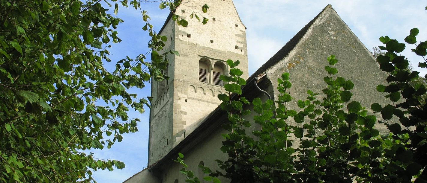 Auf der Insel Ufenau befinden sich zwei mittelalterliche Kirchen.
