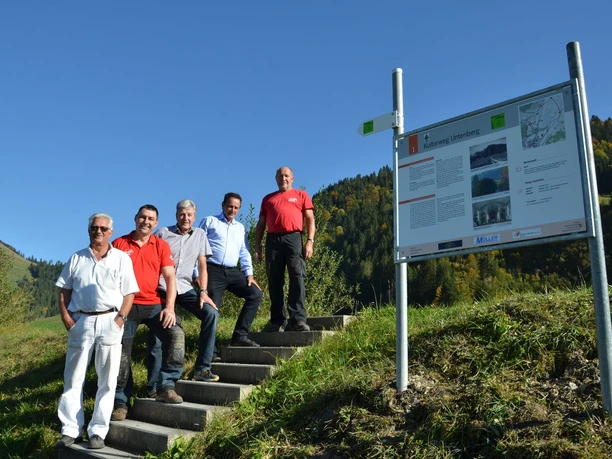 Schautafel 1 am Kulturweg Unteriberg, Realisatoren Verkehrsverein und Kulturkommission Unteriberg