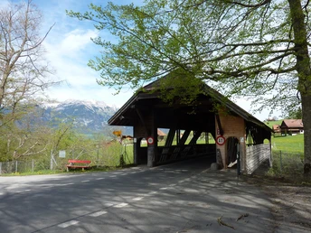 Hohe Brücke