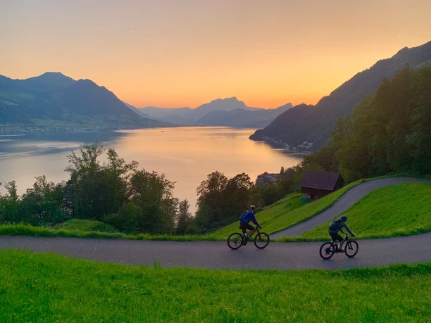 Ausblick vom "Sellenrank" Richtung Gersau - auch am Abend schön.