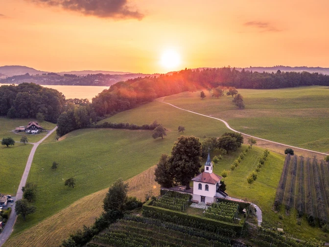 Weggis, Hertenstein mit der Kapelle Eggisbühl
