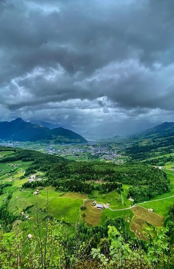Aussicht von der Fallenflue über den Talkessel Schwyz