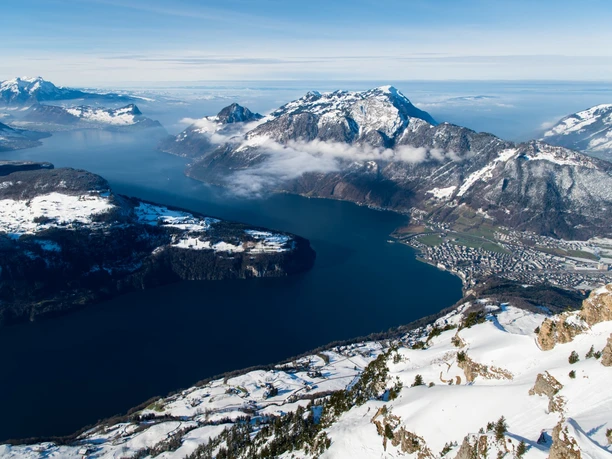 Aussicht auf den Vierwaldstättersee vom Fronalpstock aus