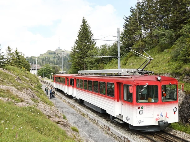 Folgen Sie dem Trassee der Rigi Bahnen