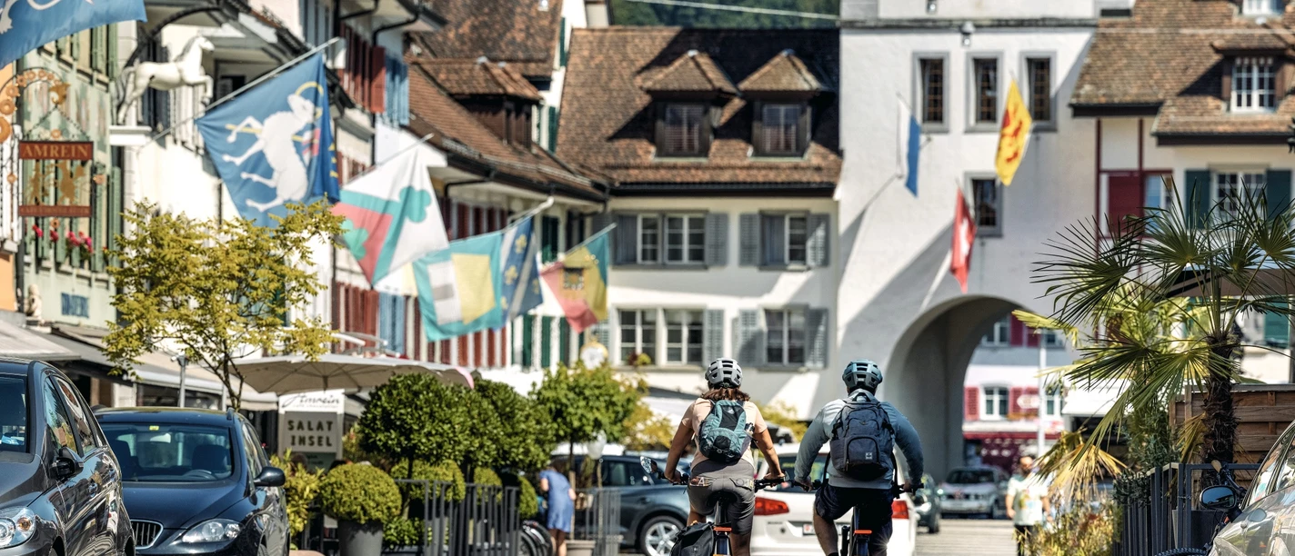 Die Fahrt durch das historische Städtchen Willisau gilt als Highlight der Route 1291.