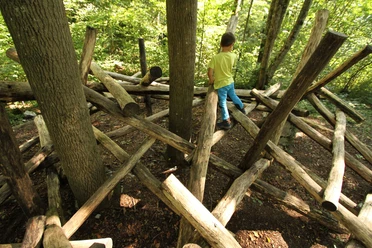 Ameisiwäg Schwyz - Spielplatz bei der Feuerstelle