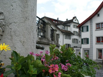 Vor der Pfarrkirche St. Martin