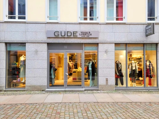 Gude Mode & Lifestyle