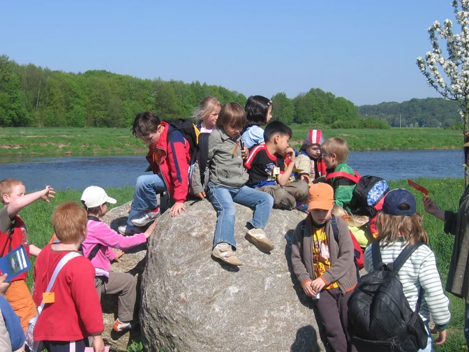 Weg der Steine in Höfgen
