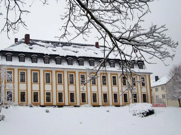 Schloss Leubnitz im Winter