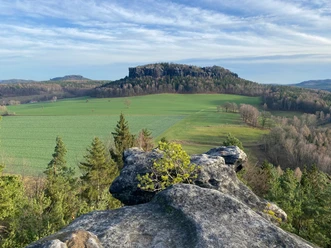 Aussicht vom Quril auf den Pfaffenstein