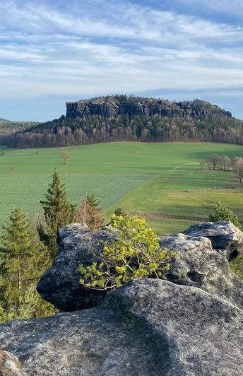 Aussicht vom Quril auf den Pfaffenstein