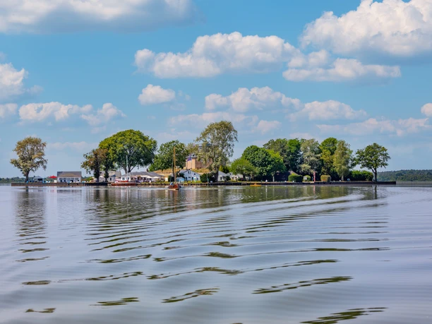 Insel Wilhelmstein mit Auswanderer Insel Wilhelmstein mit Auswanderer