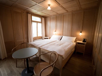 FLÜHLI Hotel Kurhaus