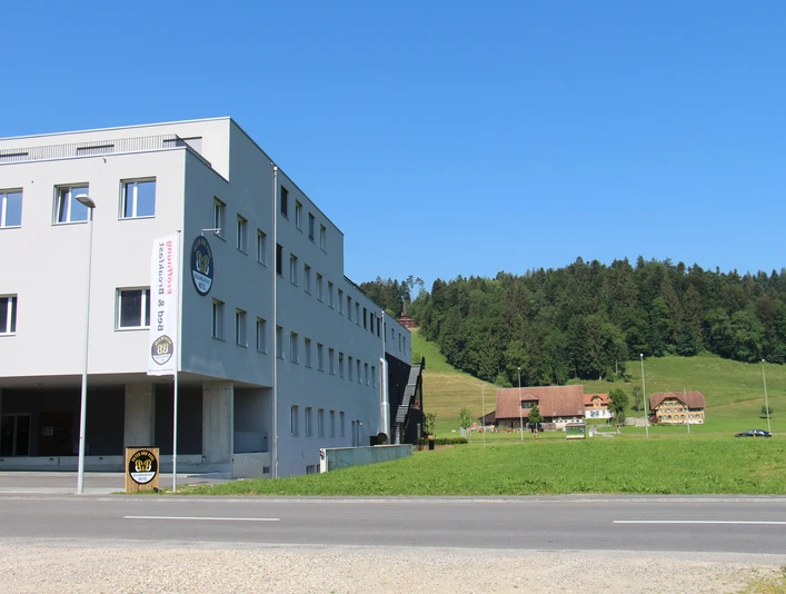 Aussenansicht Sommer