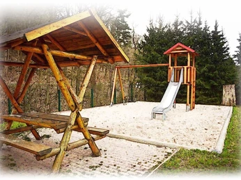 Spielplatz am Teichhaus Burkhardtsdorf