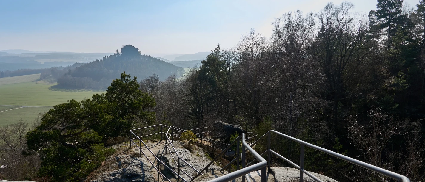 Blick von der Kaiserkrone zum Zirkelstein