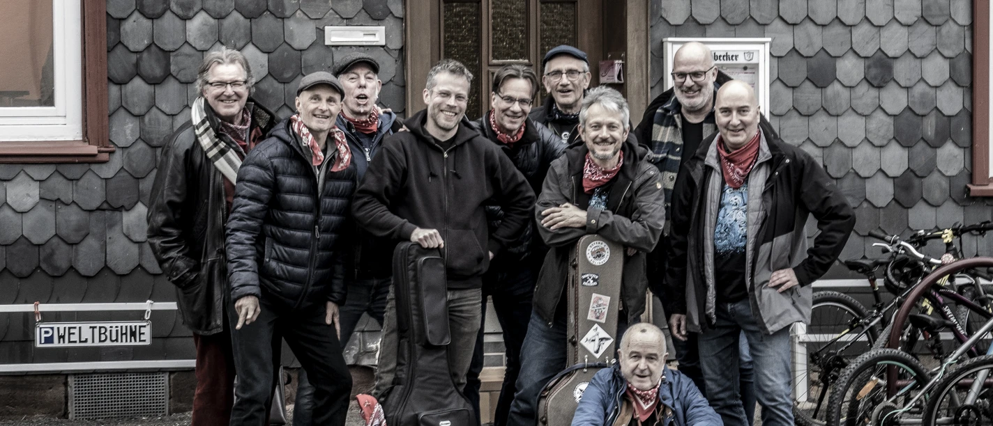 (c) Weltbühne_Shantycrew Kreuzberg 15.3. Foto LOthar M.Peter.JPG