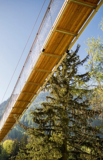 Rundwanderung über die Goms-Bridge nach Chäserstatt
