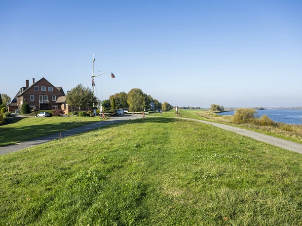 Fährhaus Tespe Hotel und Restaurant Fährhaus Tespe direkt am Elbdeich
