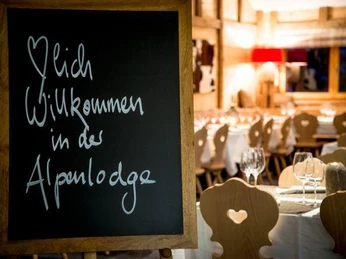 alpenlodge_kuehboden_innenansicht_3