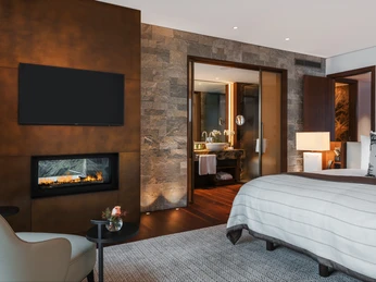 Contemporary Lake Vi