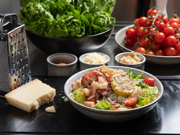 PRIME Restaurant & Bar