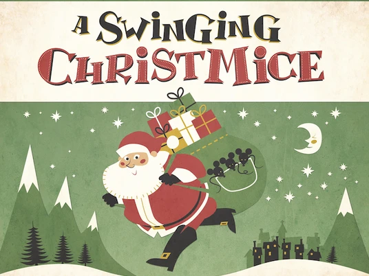 A Swinging ChristMice Album Cover.png Weihnachtsmann schwebt mit Geschenkpaketen und Mäusen über Stadtlandschaft, Vollmond im Hintergrund.
