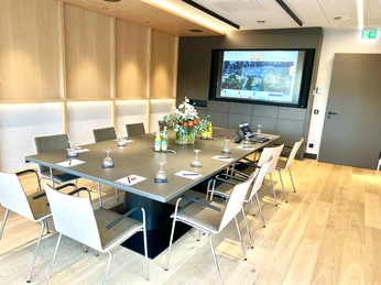 Konferenzraum 4 Konferenzraum 4 des See- und Sporthotel