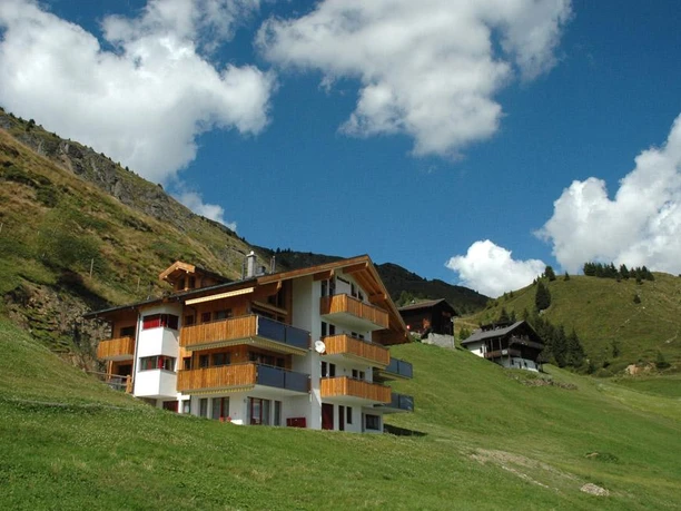 Aussenansicht Sommer