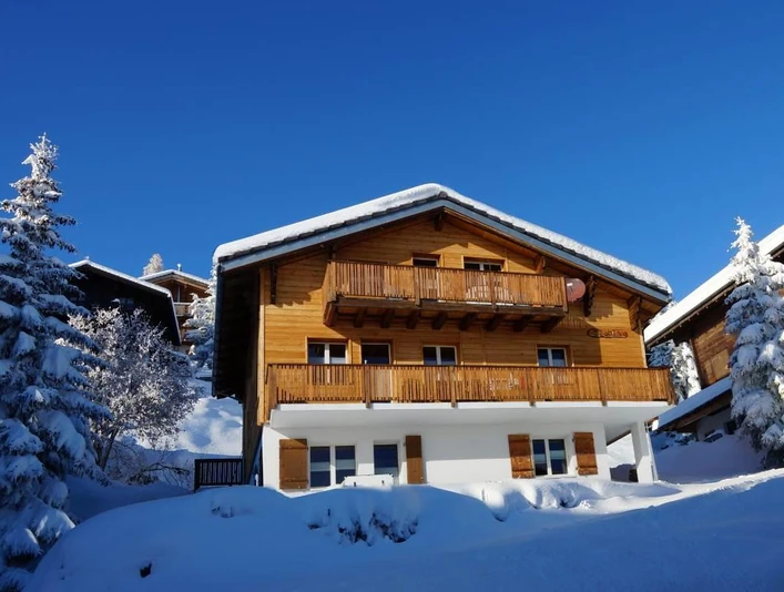 Aussenansicht Winter