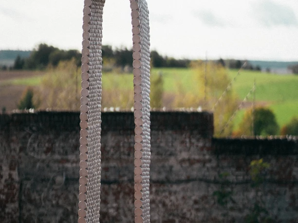 Leunora Salihu: Bogen, Courtesy: Galerie Thomas Schulte GmbH Berlin, Foto: Ernesto Uhlmann