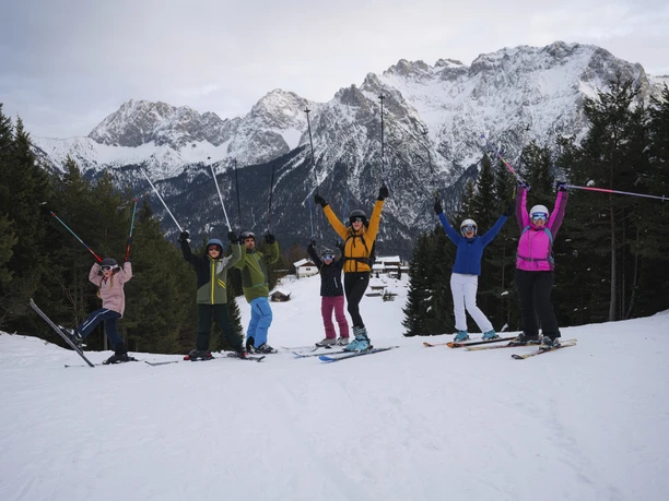 Familienfreuden am Skigebiet Familienparadies Kranzberg in Mittenwald