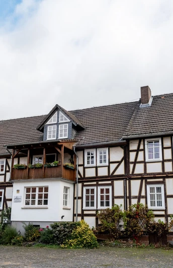 Unner Dach und Fachwerk Außenansicht