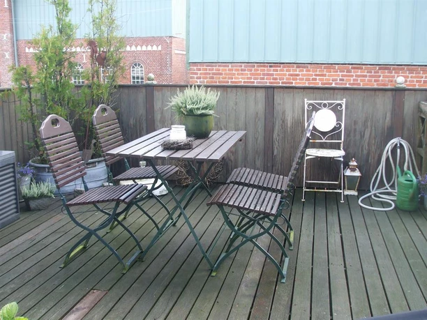 Großer Balkon. Großer Balkon.