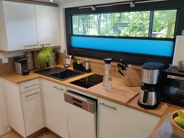 Küchenzeile Tiny House 23 - Ithblick Küchenzeile Tiny House 23 - Ithblick