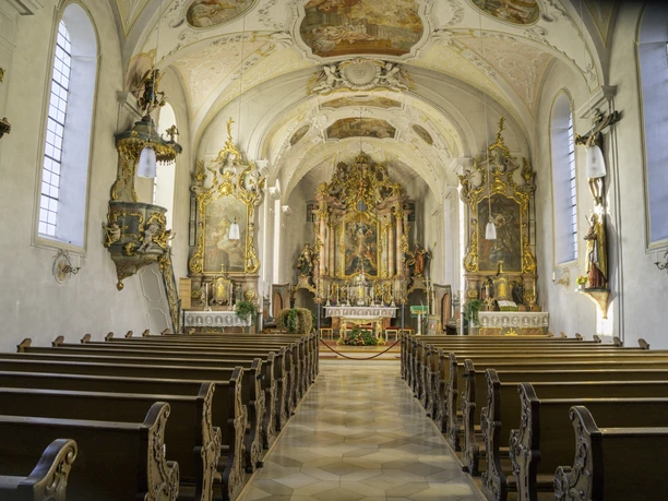 Sankt Nikolaus Unterammergau Innen Anja Lieberherr.jpg