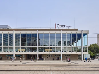 Exterior view of the Frankfurt Opera House