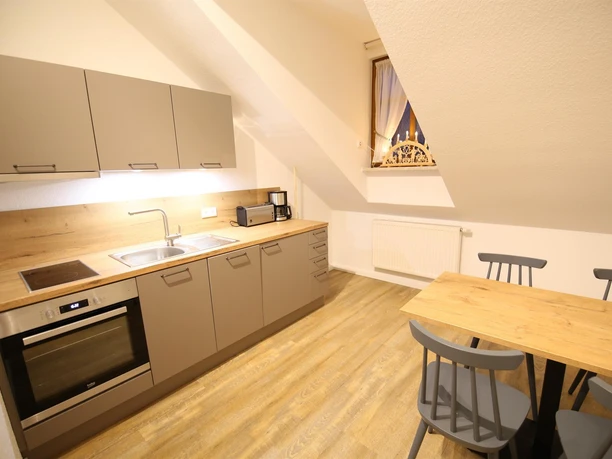 Deutscher-Kaiser-Oberwiesenthal-Apartment-1.04-Kue