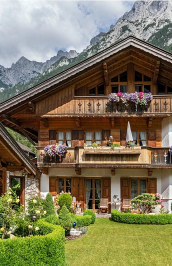 06_Ferienhaus-Alpenblick-Mittenwald-2048x1576px_01