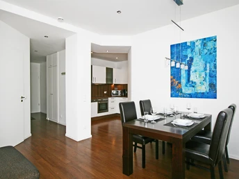 W1 Esszimmer , Küche