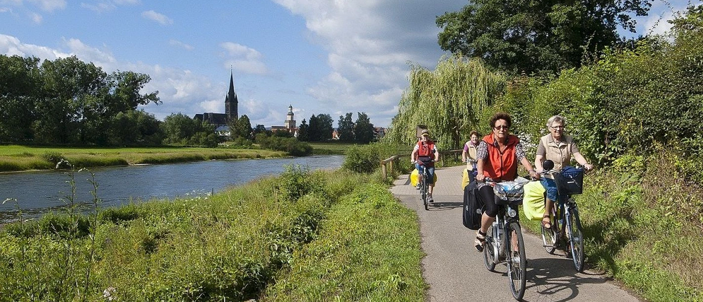 Fahrradfahren an der Weser