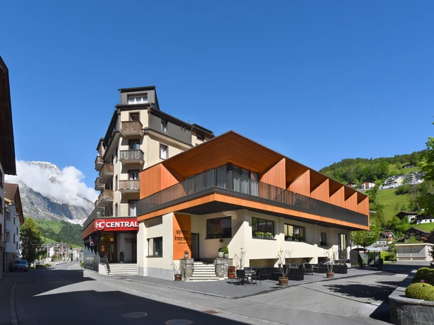 Willkommen im Hotel Central