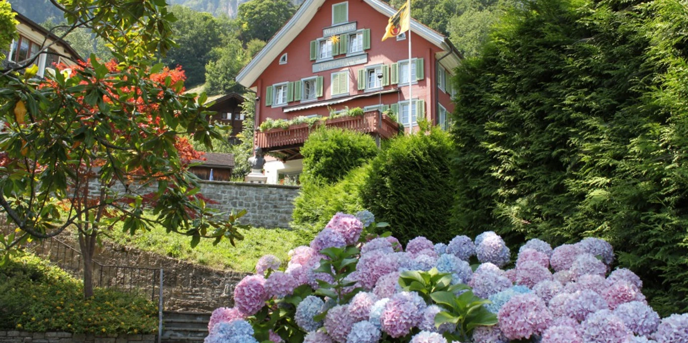 Aussenansicht Sommer