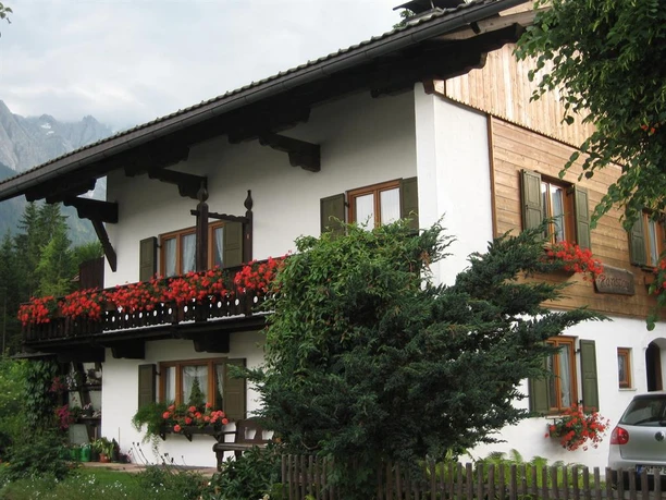 haus01.jpg