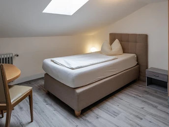 Einzelzimmer Dachgeschoss