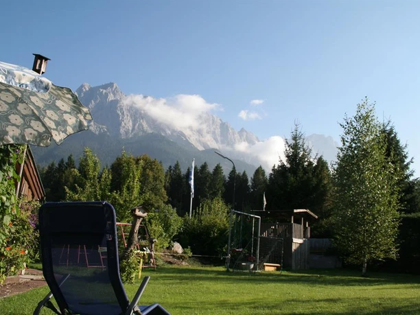 Liegestuhl zur Zugspitze
