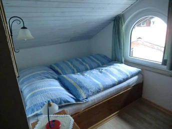 Wohnung 1 Vorderes Schlafzimmer