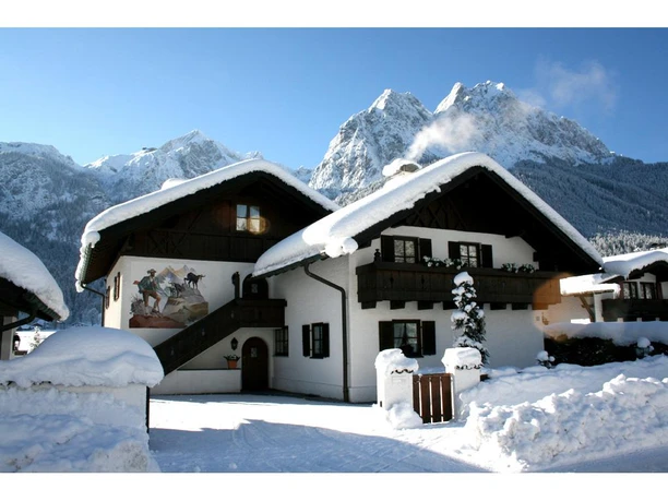 Ferienhaus im Winter